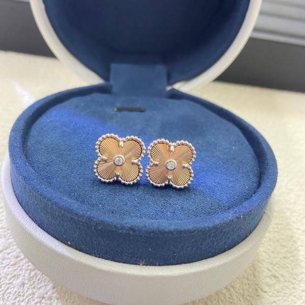 VCA EARRING 18K GOLD PLATED 15-38-23-6