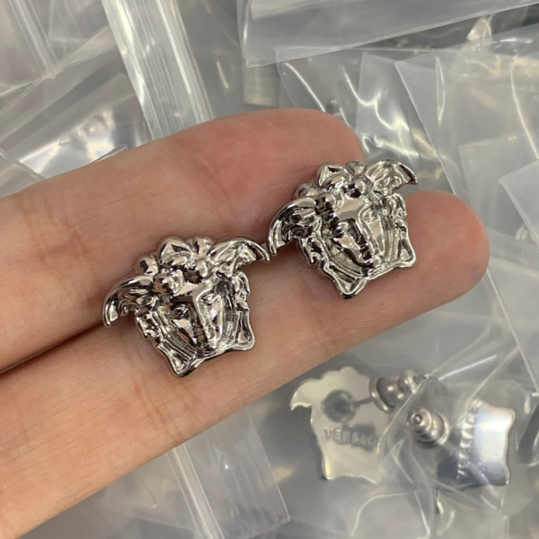 VERSACE EARRING 18K GOLD PLATED Y154302