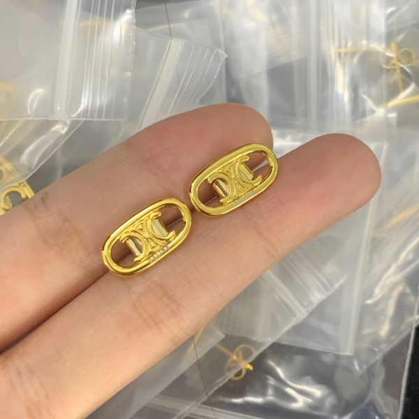 CELINE EARRING 18K GOLD PLATED Y180448