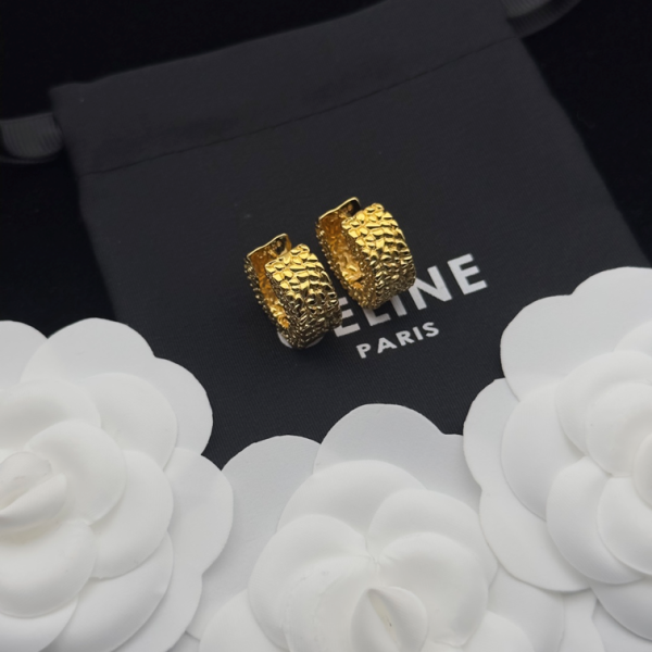 CELINE EARRING 18K GOLD PLATED Y135207