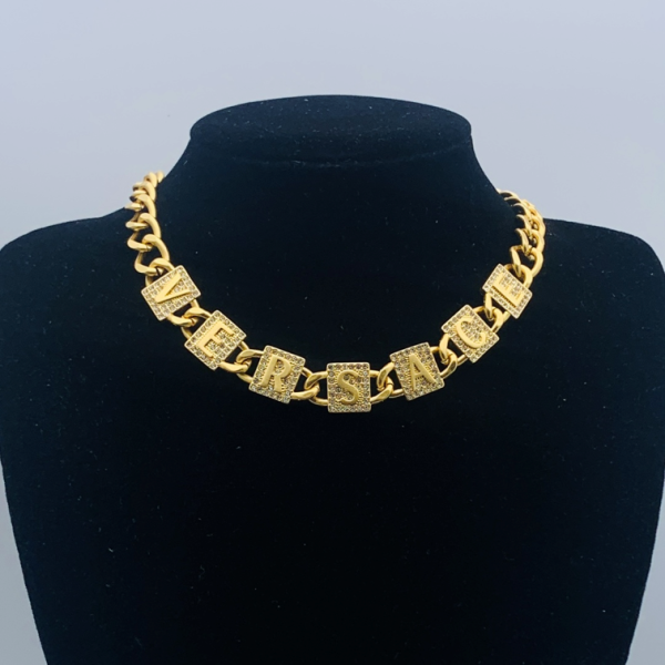 VERSACE NECKLACE 18K GOLD PLATED Y169163