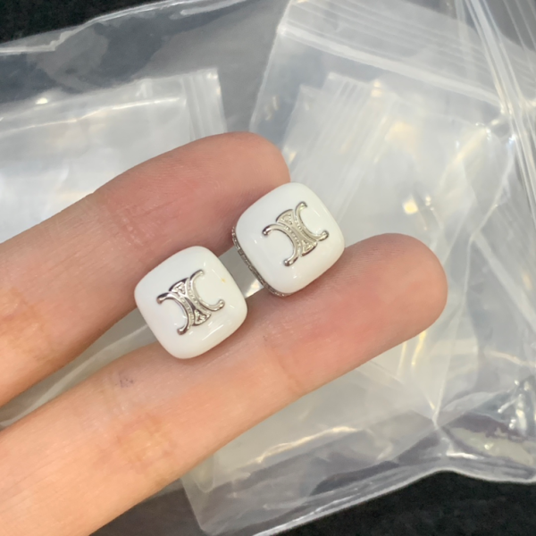 CELINE EARRING 18K GOLD PLATED Y181825