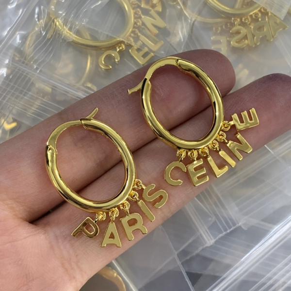 CELINE EARRING 18K GOLD PLATED Y163967