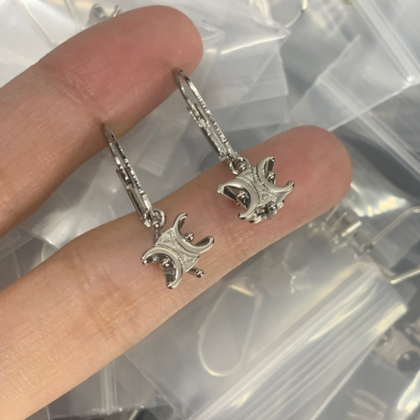CELINE EARRING 18K GOLD PLATED Y160521