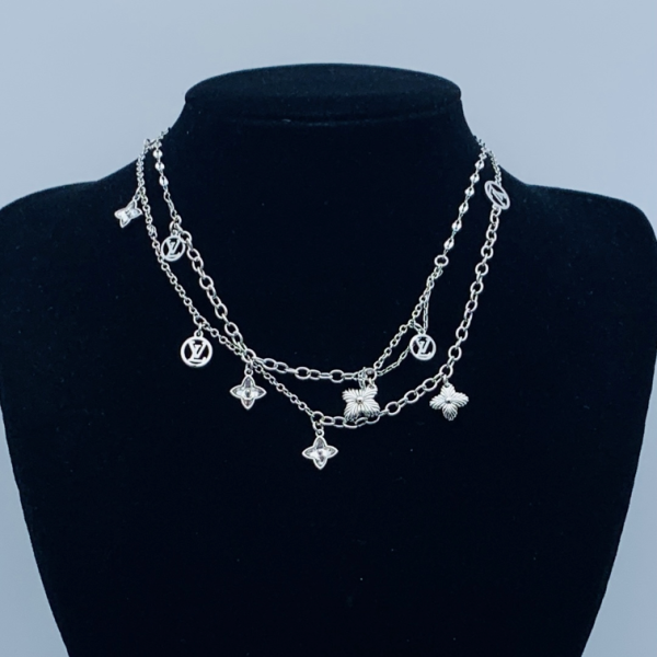 LV NECKLACE 18K GOLD PLATED Y174110
