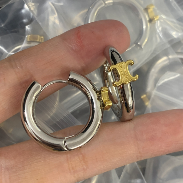 CELINE EARRING 18K GOLD PLATED Y163642