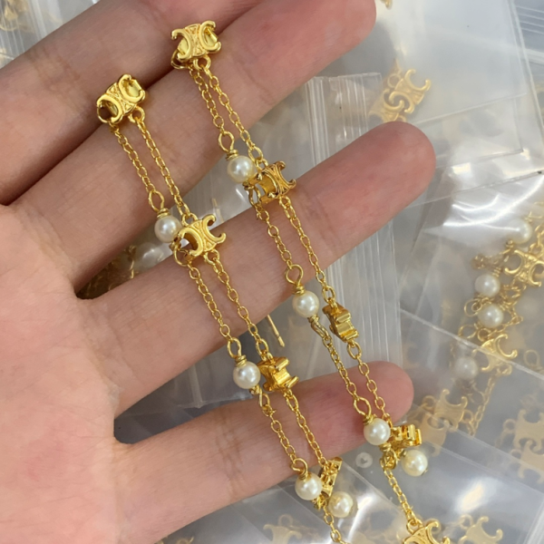 CELINE EARRING 18K GOLD PLATED Y166137