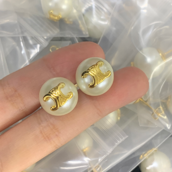 CELINE EARRING 18K GOLD PLATED Y176369