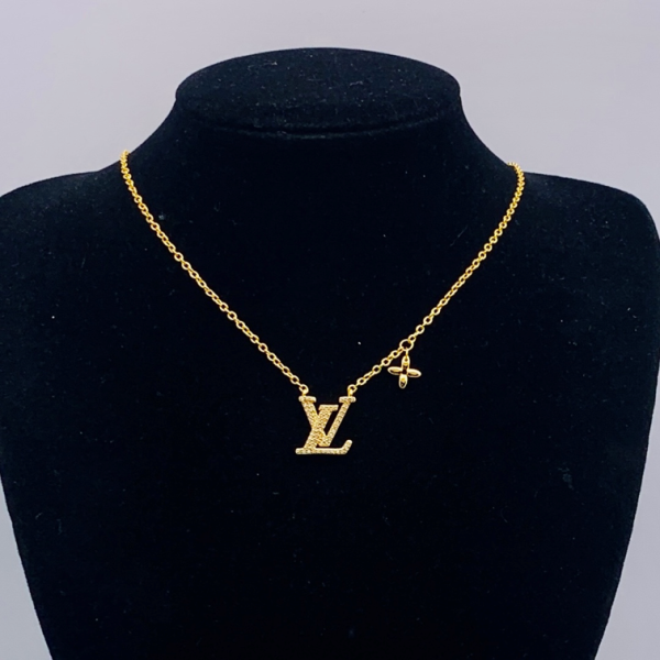 LV NECKLACE 18K GOLD PLATED Y183119