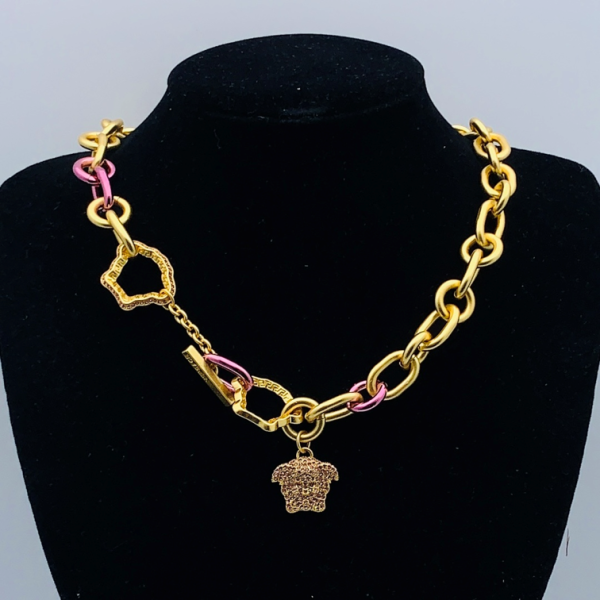 VERSACE NECKLACE 18K GOLD PLATED Y169743