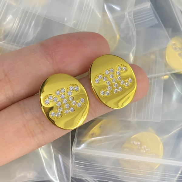 CELINE EARRING 18K GOLD PLATED Y167257