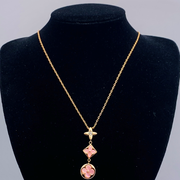 LV NECKLACE 18K GOLD PLATED Y187046