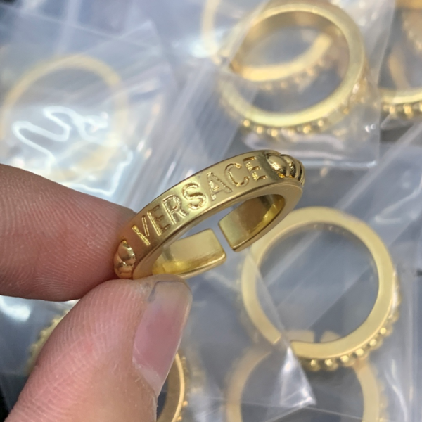 VERSACE RING 18K GOLD PLATED Y152785