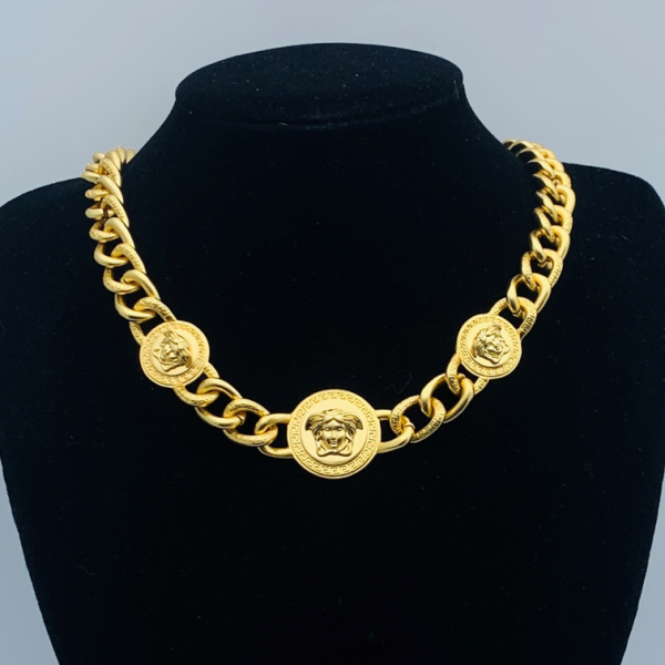 VERSACE NECKLACE 18K GOLD PLATED Y176657