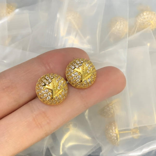 LV EARRING 18K GOLD PLATED Y192816