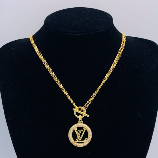 LV NECKLACE 18K GOLD PLATED Y183996