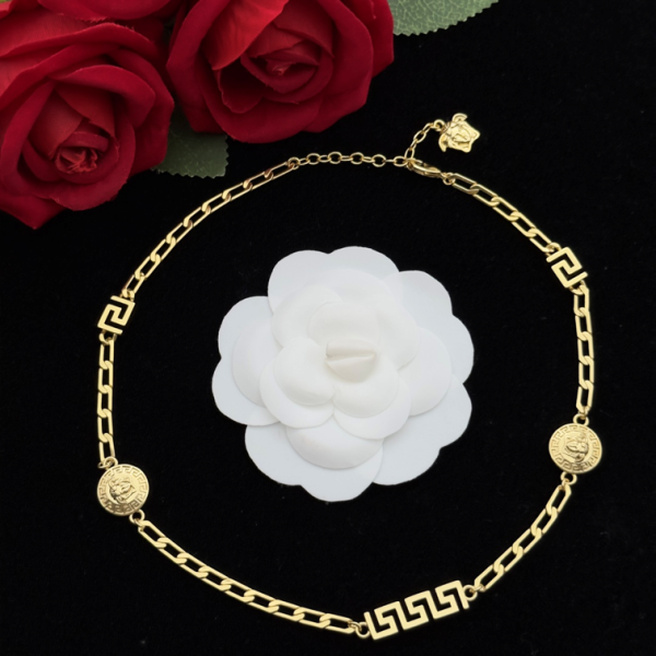 VERSACE NECKLACE 18K GOLD PLATED Y147911