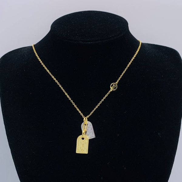 LV NECKLACE 18K GOLD PLATED Y186469