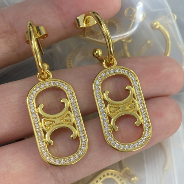CELINE EARRING 18K GOLD PLATED Y161387