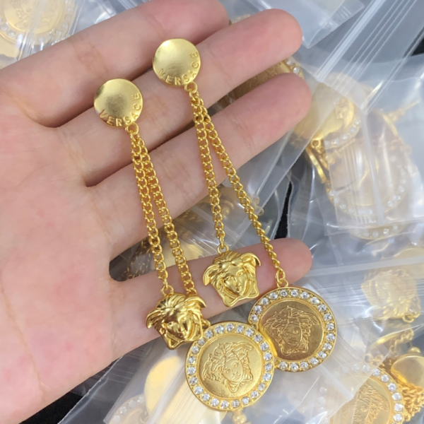 VERSACE EARRING 18K GOLD PLATED Y173189
