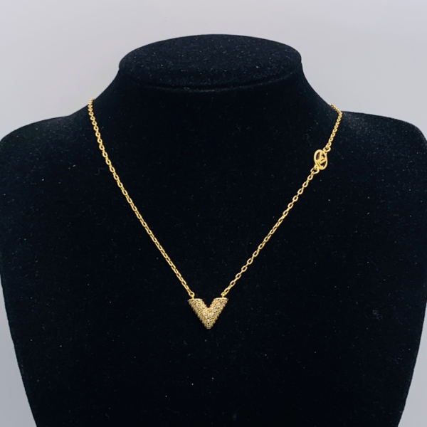 LV NECKLACE 18K GOLD PLATED Y191472