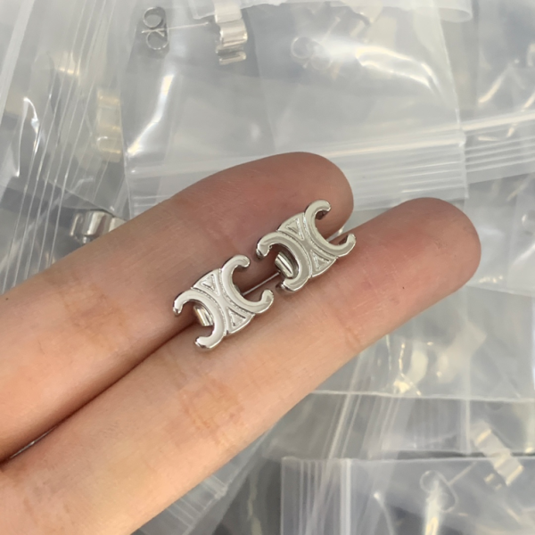 CELINE EARRING 18K GOLD PLATED Y182278