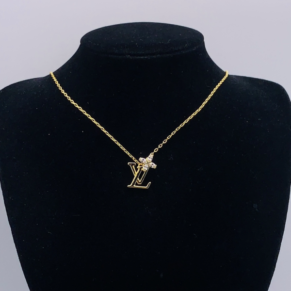 LV NECKLACE 18K GOLD PLATED Y186208