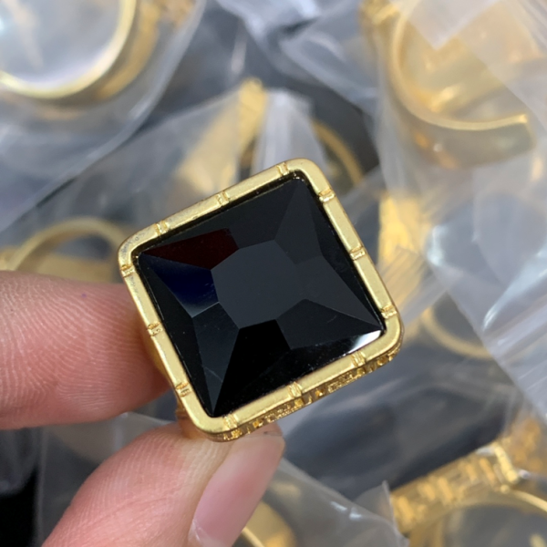 VERSACE RING 18K GOLD PLATED Y150218