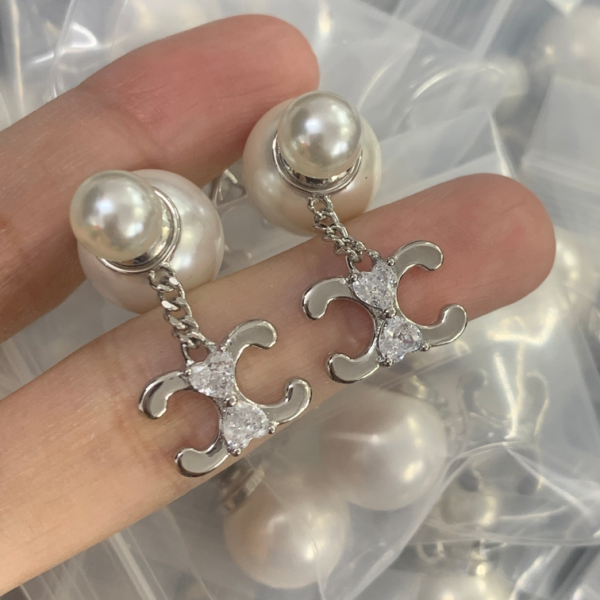 CELINE EARRING 18K GOLD PLATED Y165962