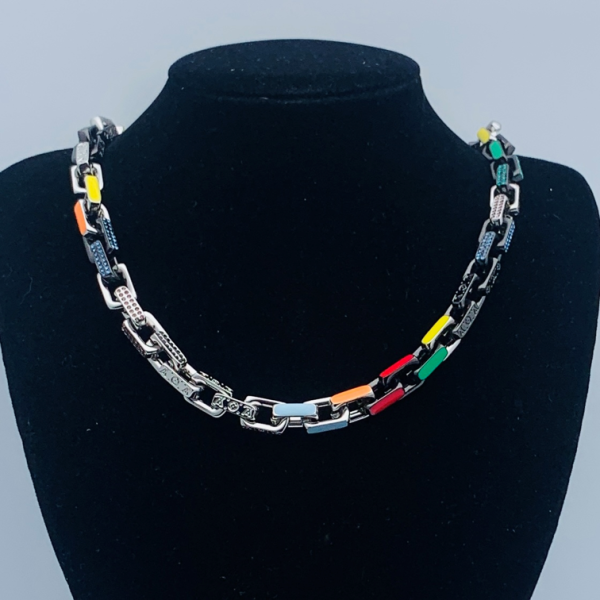 LV NECKLACE 18K GOLD PLATED Y176103