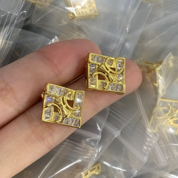 CELINE EARRING 18K GOLD PLATED Y160524