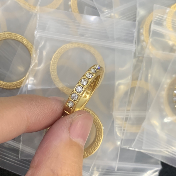 VERSACE RING 18K GOLD PLATED Y181769