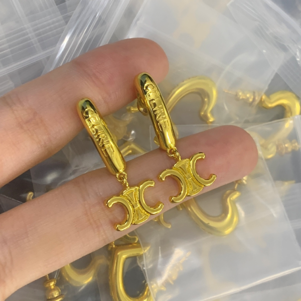 CELINE EARRING 18K GOLD PLATED Y177079