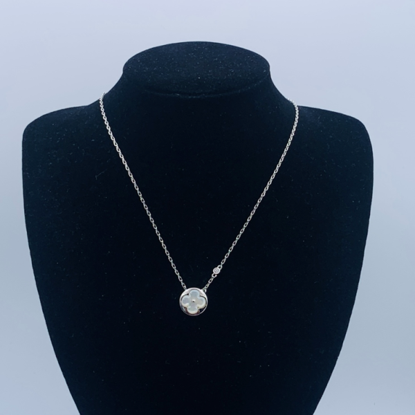 LV NECKLACE 18K GOLD PLATED Y170651