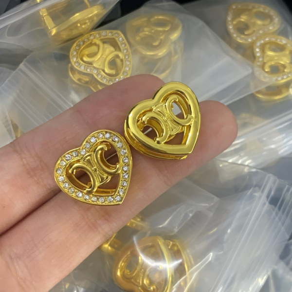 CELINE EARRING 18K GOLD PLATED Y178659