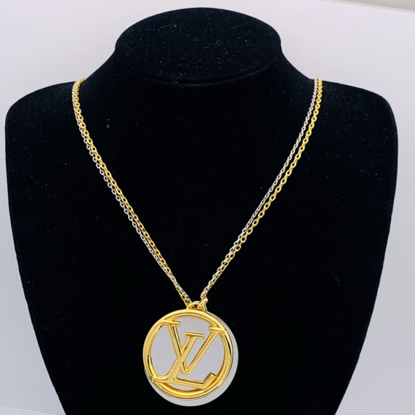 LV NECKLACE 18K GOLD PLATED Y183356