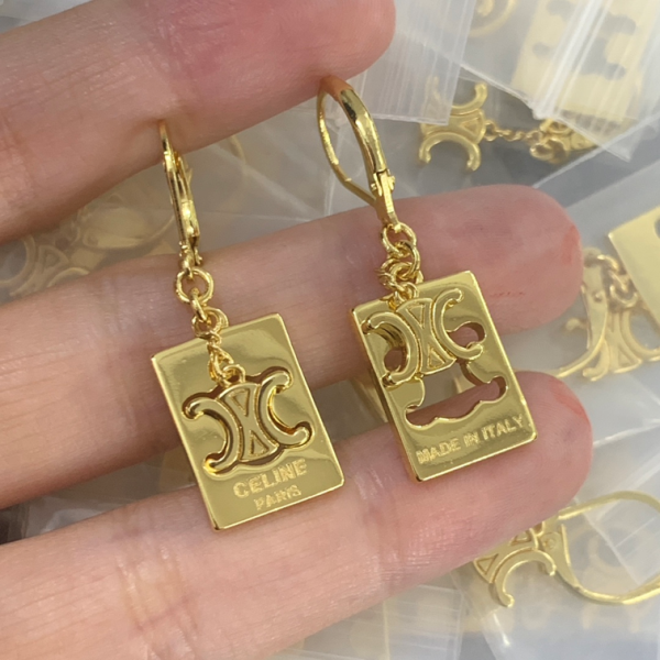 CELINE EARRING 18K GOLD PLATED Y163478