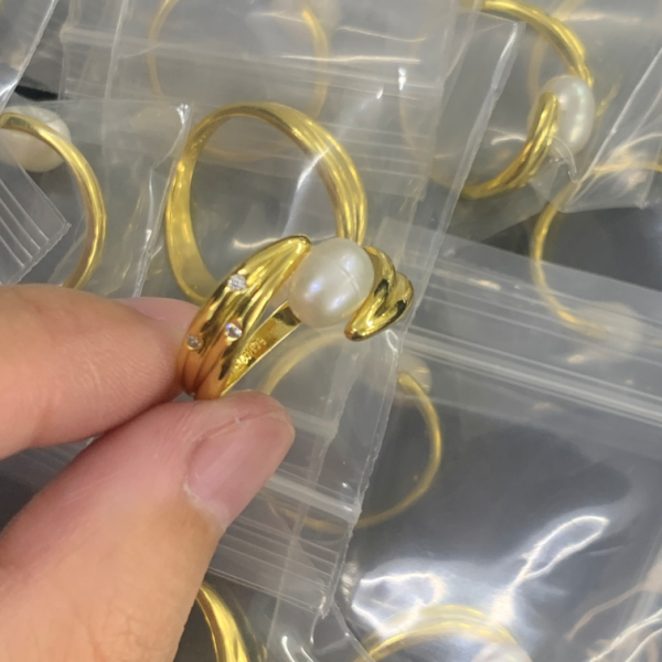HEFANG RING 18K GOLD PLATED Y160645