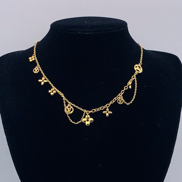 LV NECKLACE 18K GOLD PLATED Y181349