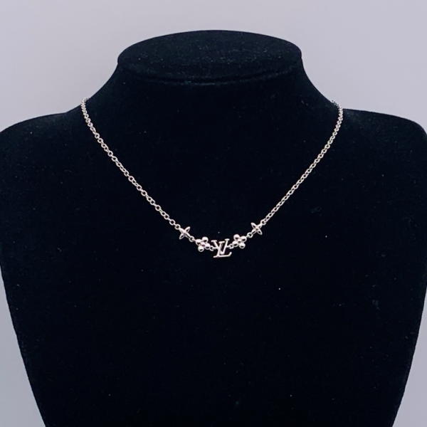 LV NECKLACE 18K GOLD PLATED Y182187