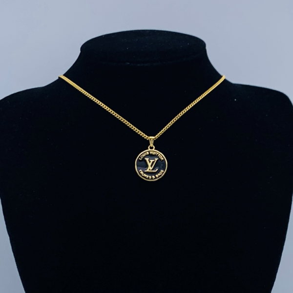 LV NECKLACE 18K GOLD PLATED Y173351