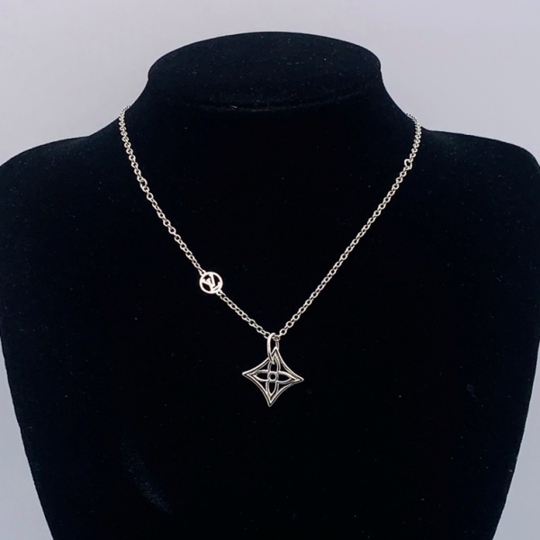 LV NECKLACE 18K GOLD PLATED Y180331
