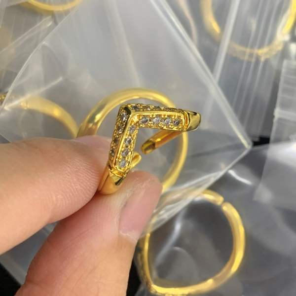 TIFFANY EARRING 18K GOLD PLATED Y187381