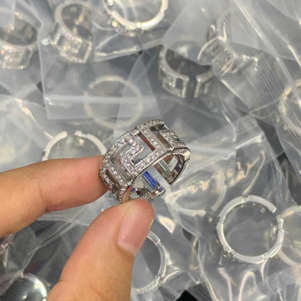 VERSACE RING 18K GOLD PLATED Y147121