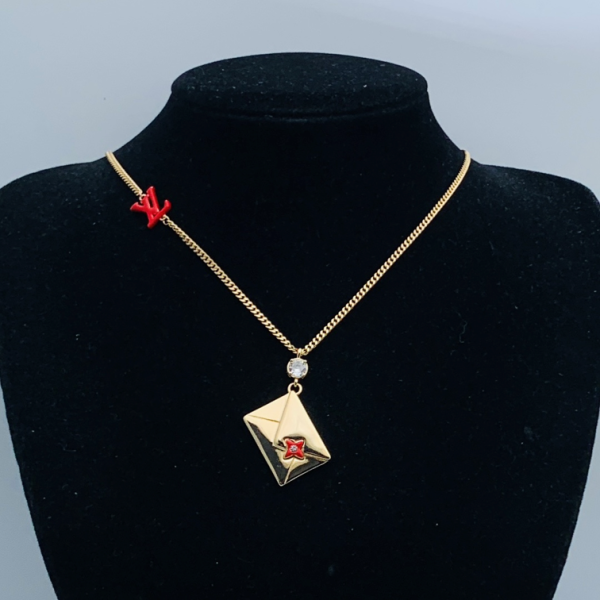 LV NECKLACE 18K GOLD PLATED Y193600